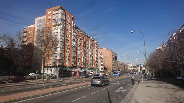Piso en Venta en Almendrales