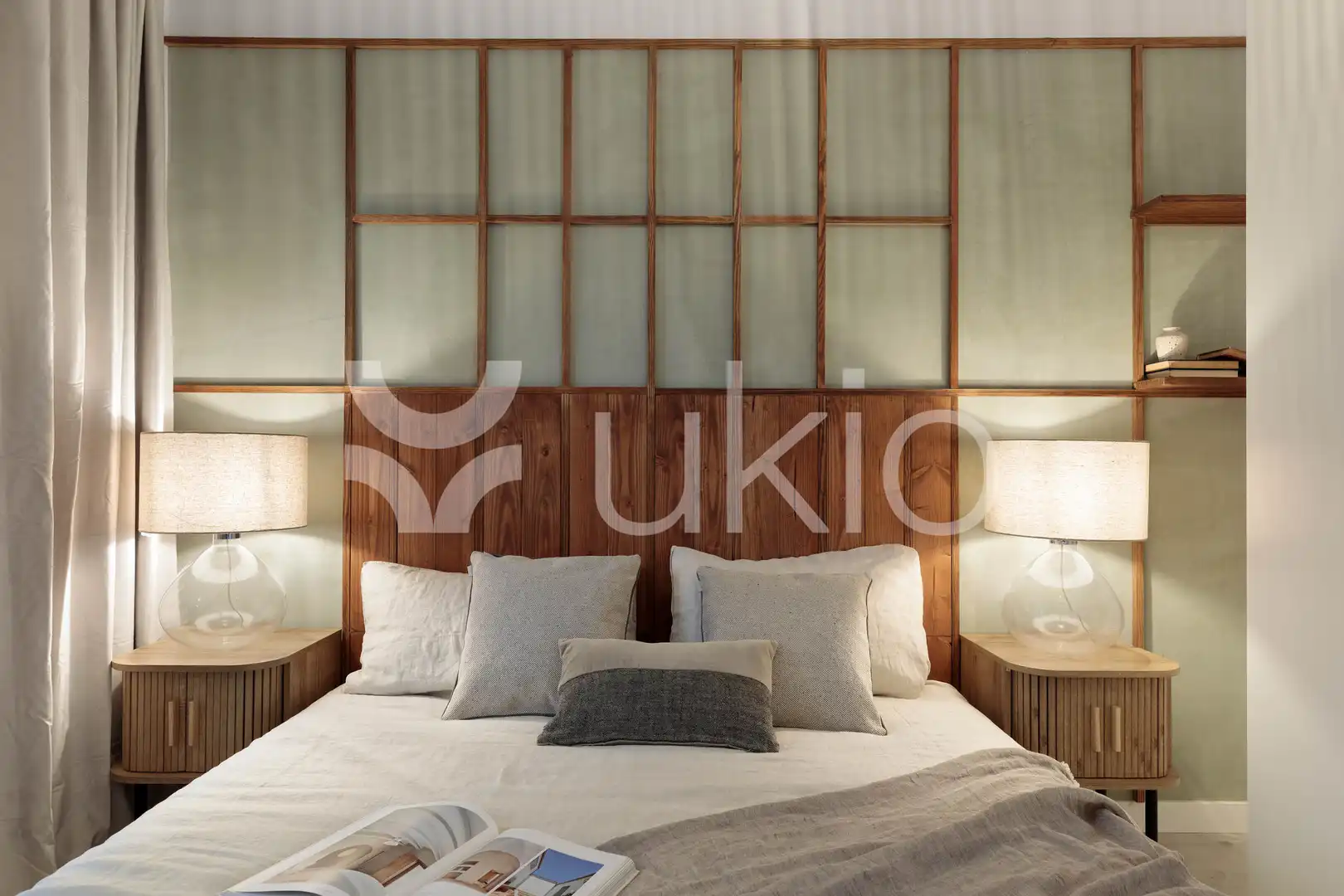Habitación de Apartamento de alquiler en Barcelona con Aire acondicionado, Calefacción y Amueblado