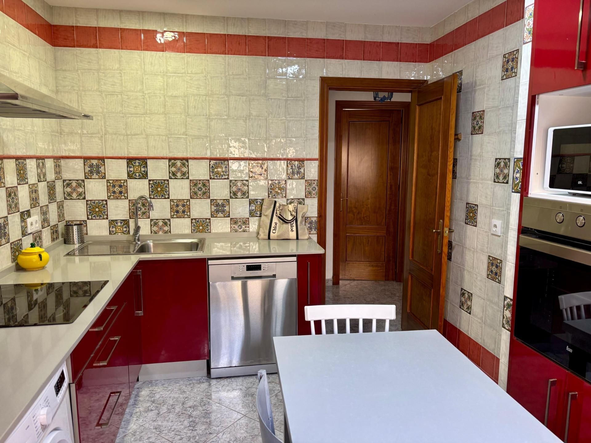 Cuina de Planta baixa en venda en Puerto Real amb Aire condicionat