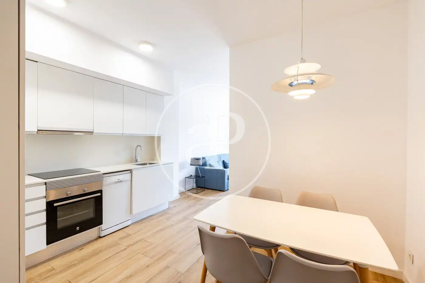 Außenansicht von Wohnung zum Verkauf in Barcelona mit Klimaanlage, Heizung und Balkon