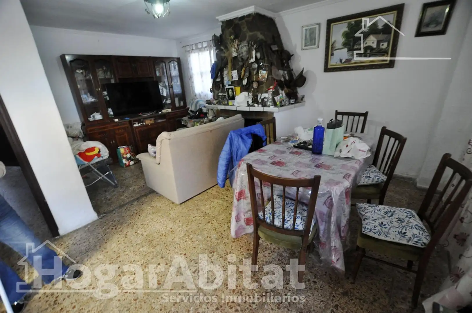 Sala d'estar de Casa o xalet en venda en Sagunto / Sagunt amb Calefacció, Jardí privat i Terrassa