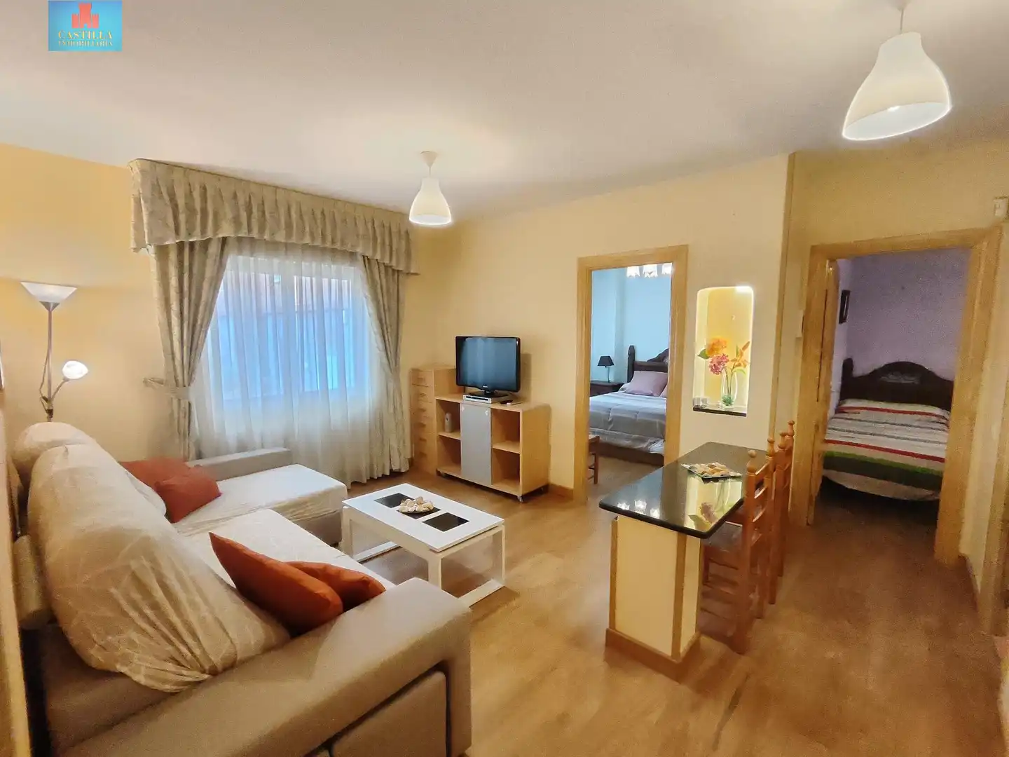 Sala de estar de Piso en venta en Ávila con Calefacción y Amueblado