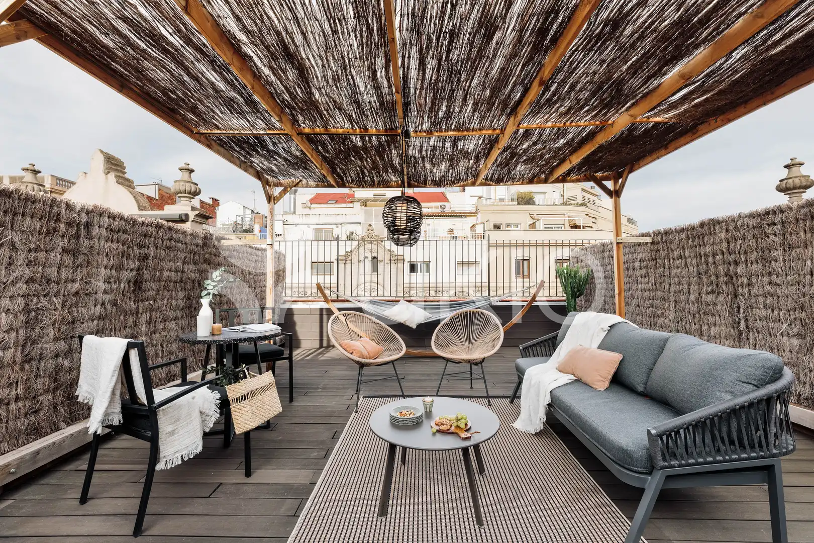 Terrasse von Wohnungen zur Miete in Barcelona mit Klimaanlage, Terrasse und Möbliert