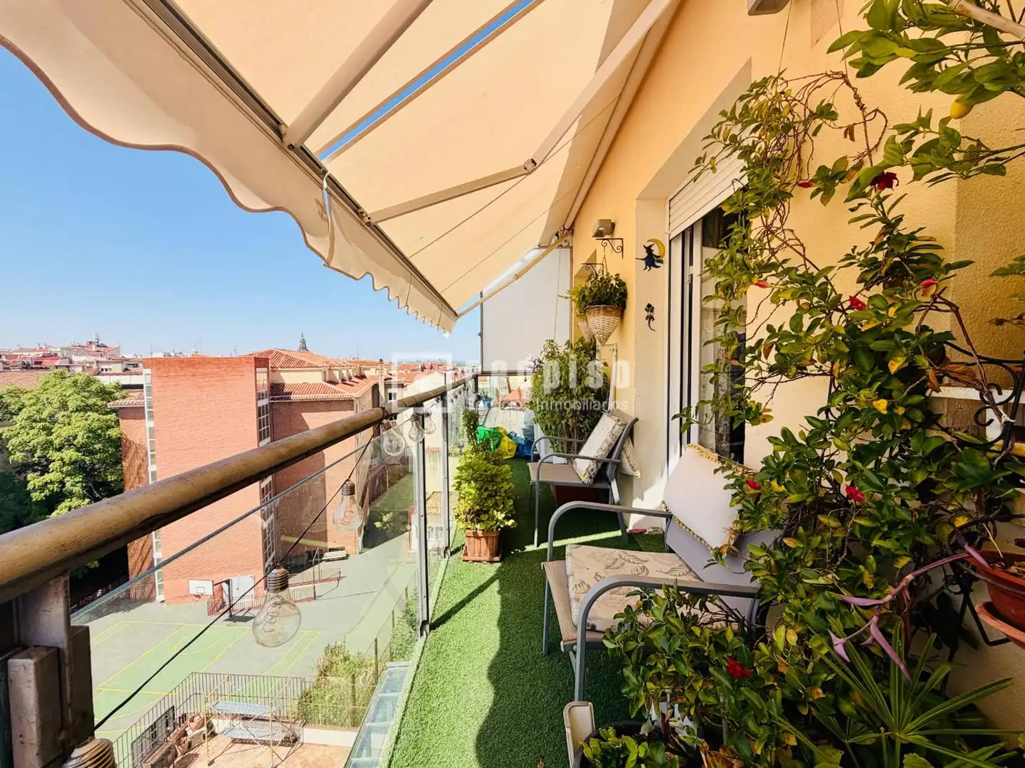 Terrassa de Dúplex en venda en Madrid amb Aire condicionat, Calefacció i Parquet