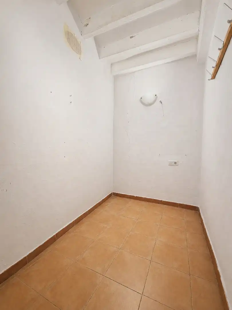 Apartment with terrace for sale in Carrer d'en Rubí 10, imagen 10