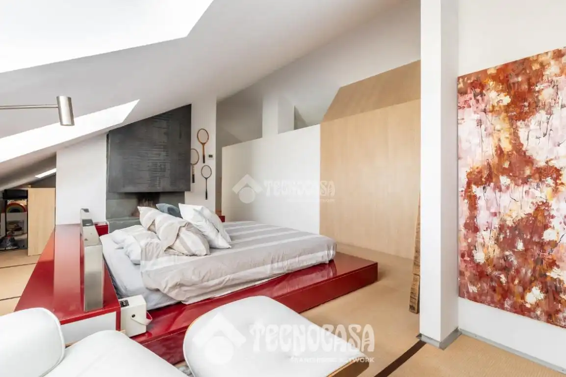 Bedroom of Flat for sale in Las Rozas de Madrid  with Storage room and Community pool