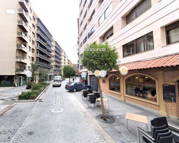 Garaje en Venta en Iscar Peyra en Barrio del Centro