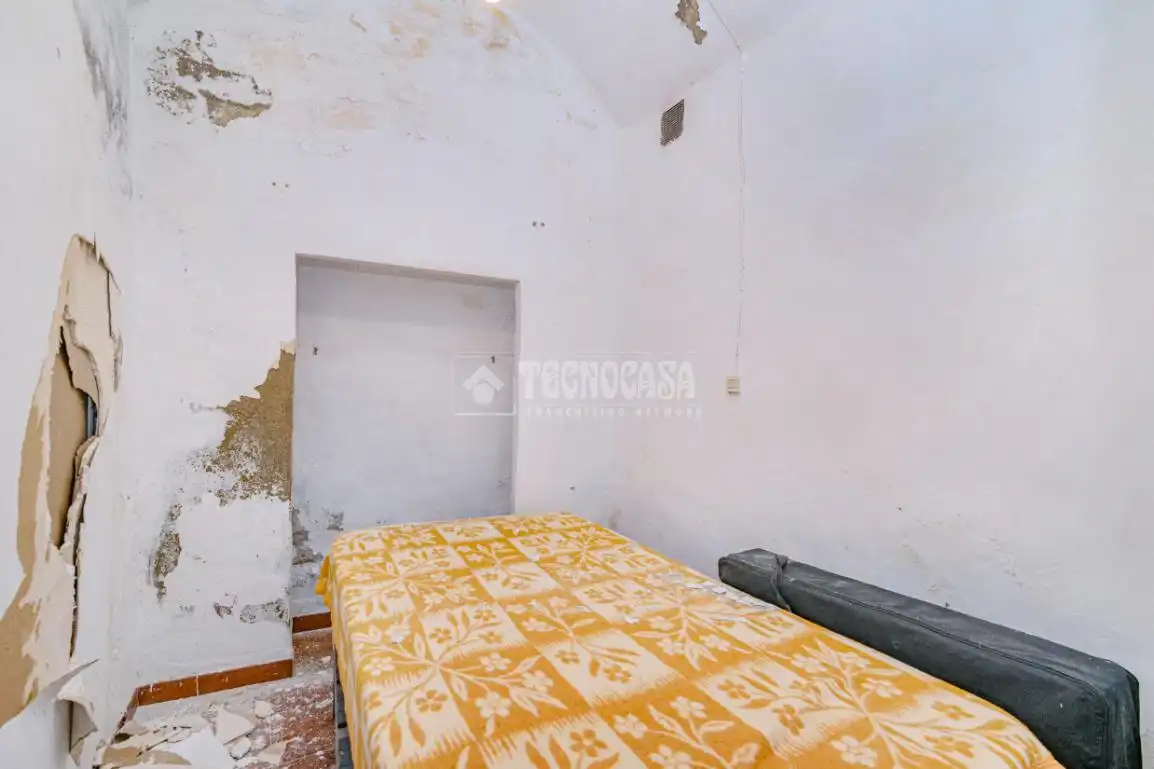 Casa adosada en venta en Loja con Aire acondicionado, Calefacción y Jardín privado