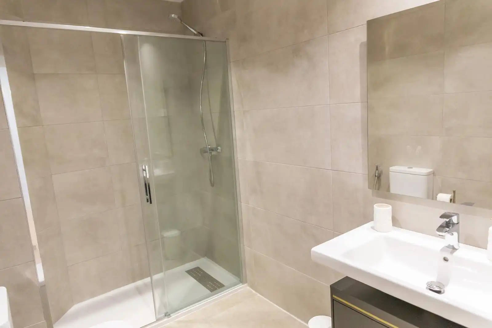Appartement compact avec ascenseur à louer à Calle Frailes, imagen 10