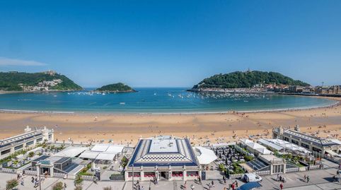 Foto 3 de Piso en venta en Paseo Miraconcha, 7, Área Romántica, Donostia - San Sebastián