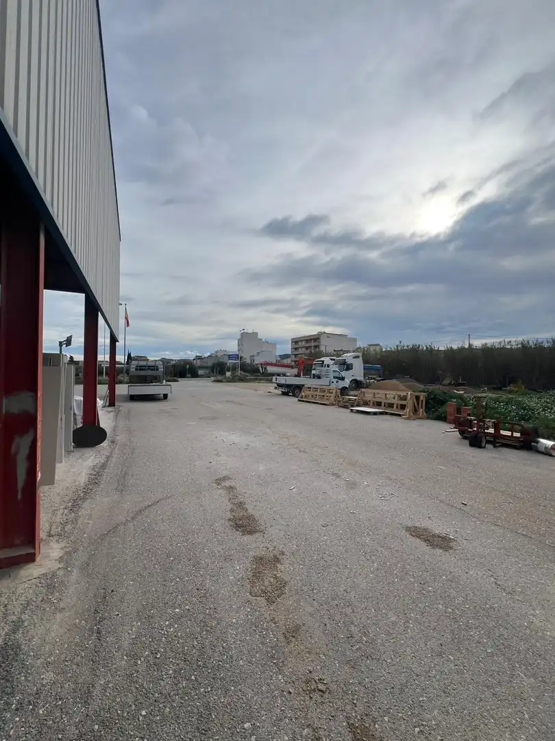 Parking de Nave industrial en venta en Murcia
