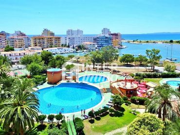 Mini appartamento con piscina in vendita a Calle DEL CAP DE PONENT 11