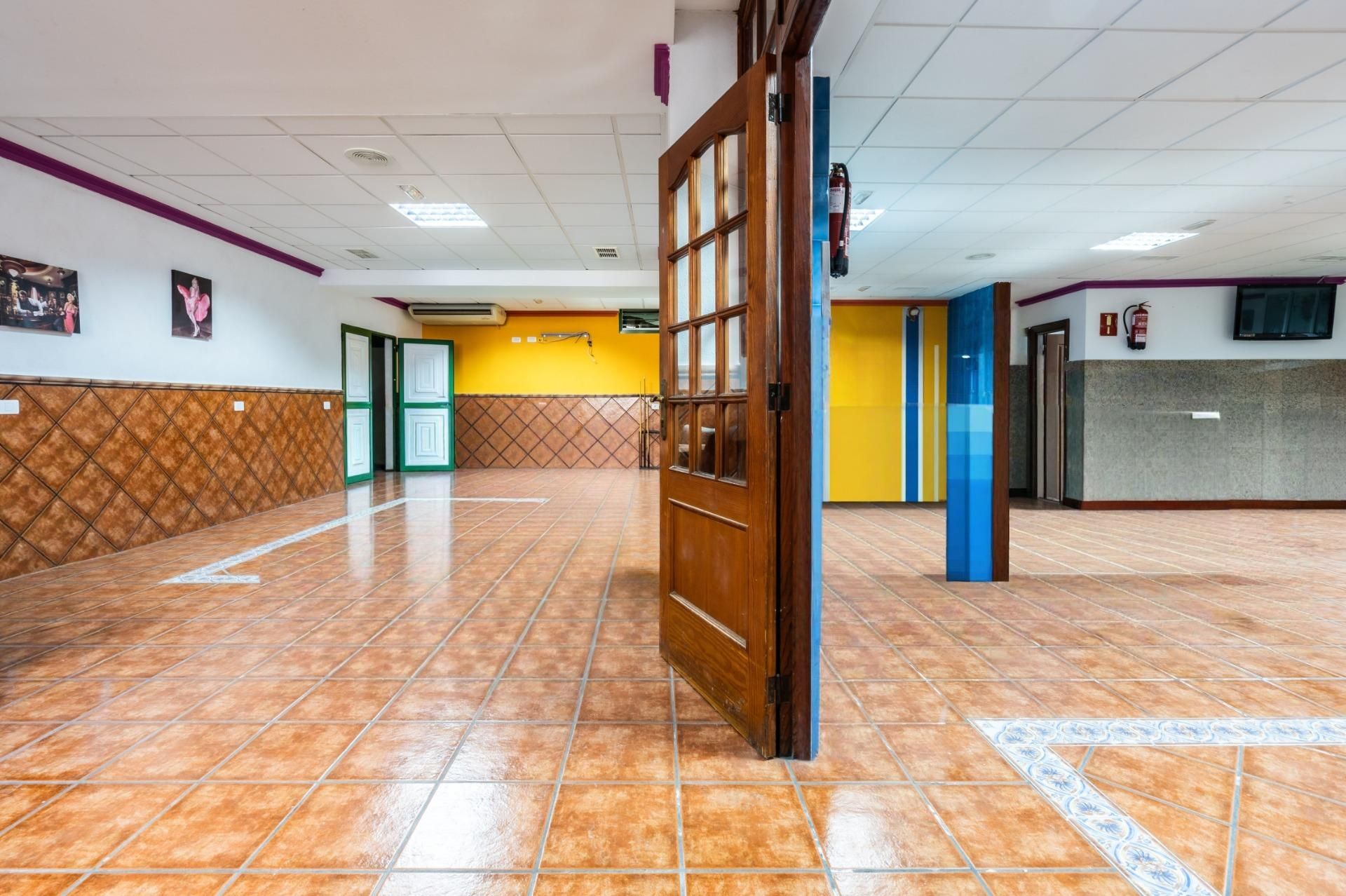 Local en venda en Arico amb Aire condicionat i Moblat