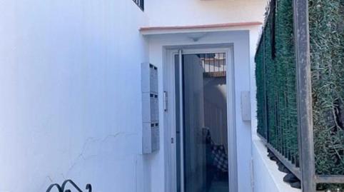 Foto 2 de Apartamento de alquiler en El Bajondillo, Torremolinos
