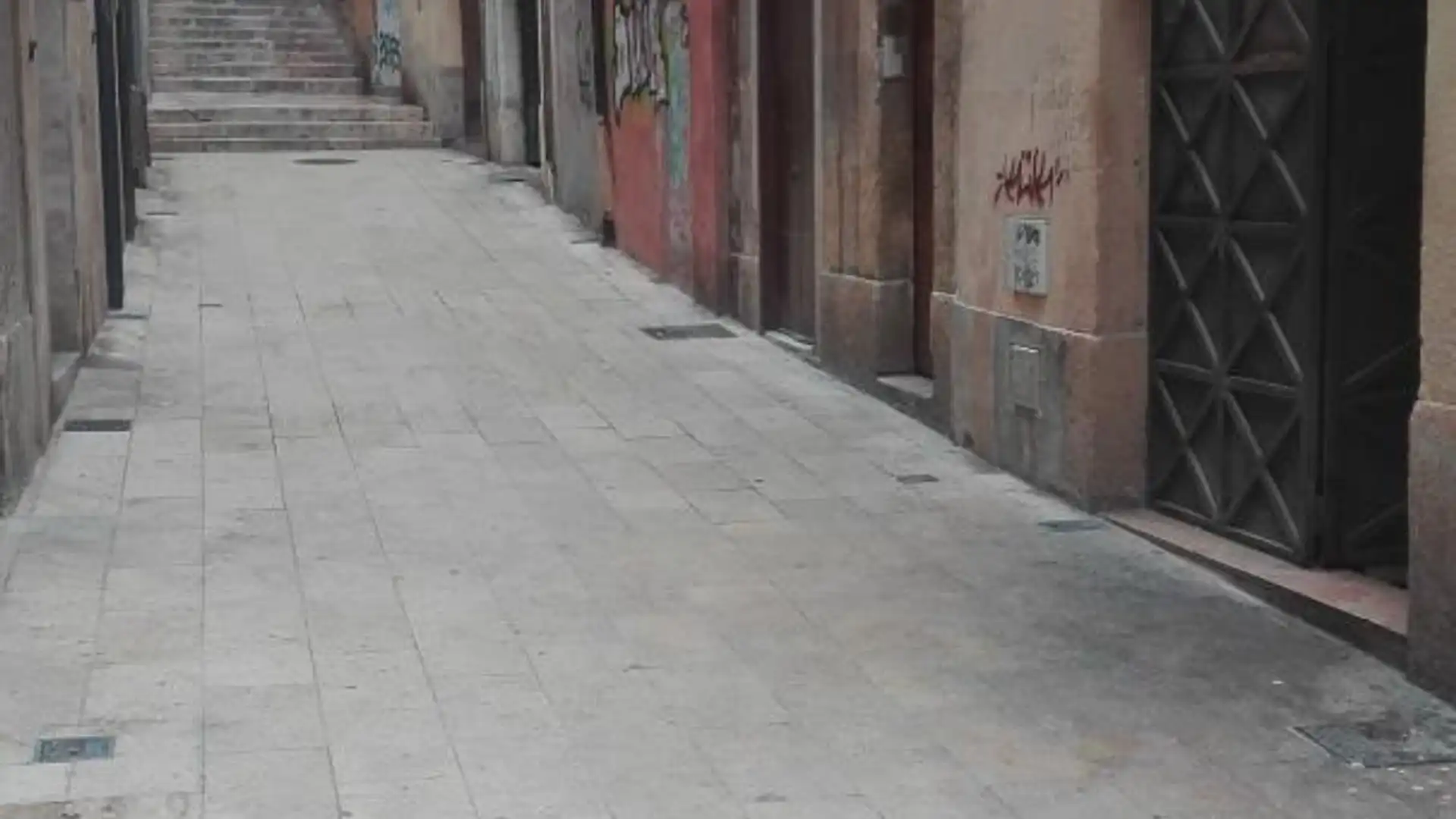 Vista exterior de Local de alquiler en  Tarragona Capital