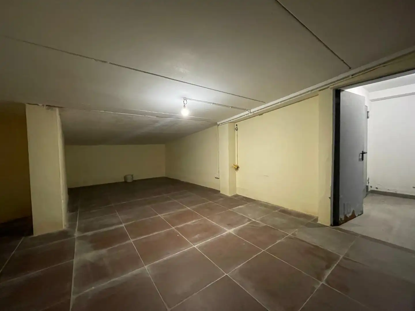 Storage room for sale in Fuensaldaña