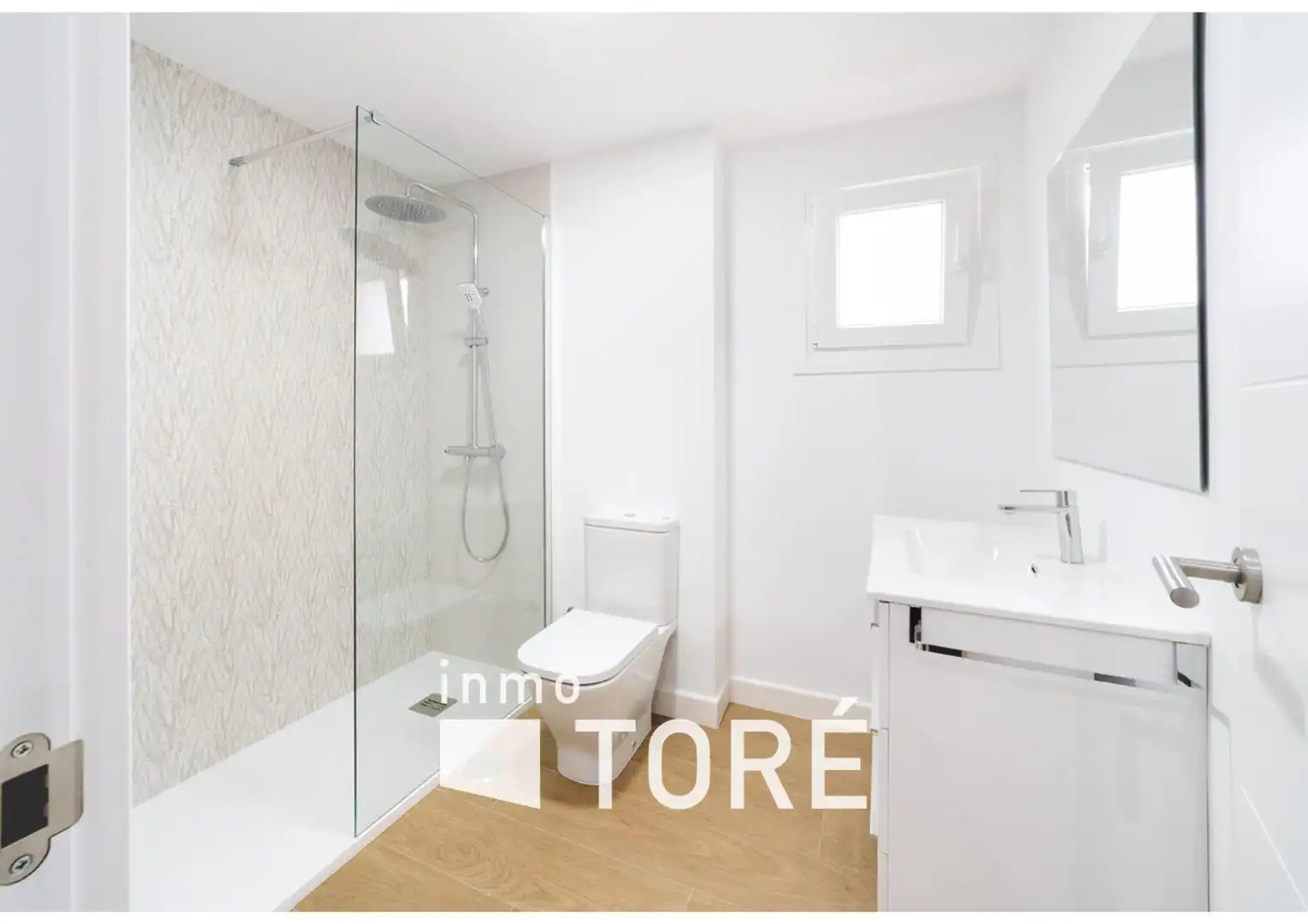 Bathroom of Flat for sale in Málaga  with Terrace