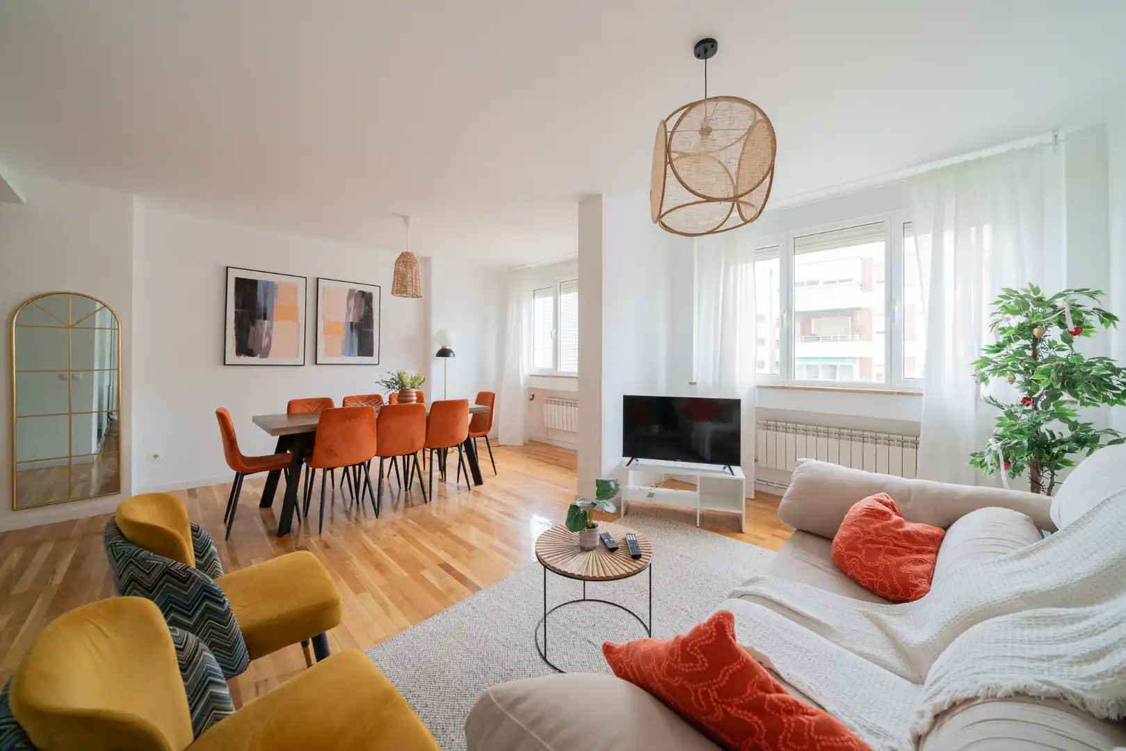 Wohnzimmer von Dachboden zur Miete in Madrid mit Klimaanlage, Heizung und Terrasse