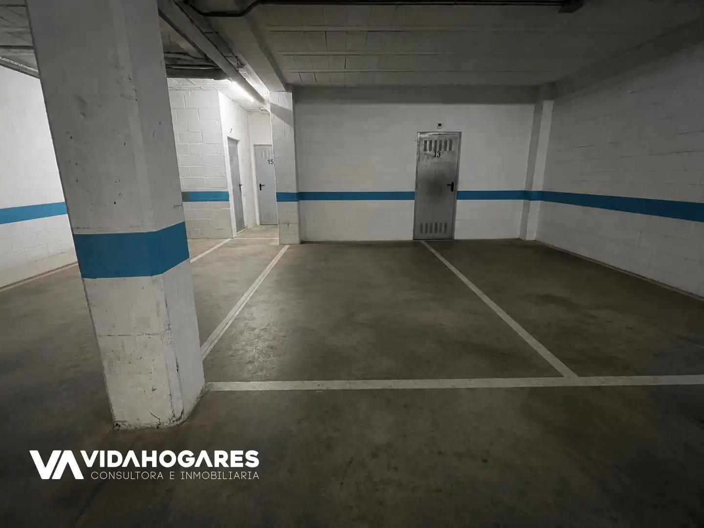 Aparcament de Pis en venda en Rota amb Traster