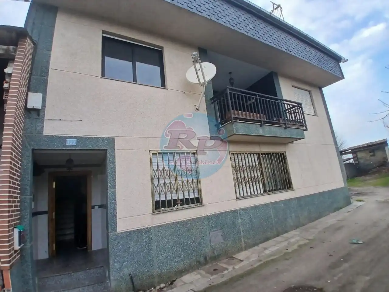 Haus zum Verkauf in Carracedelo, imagen 4