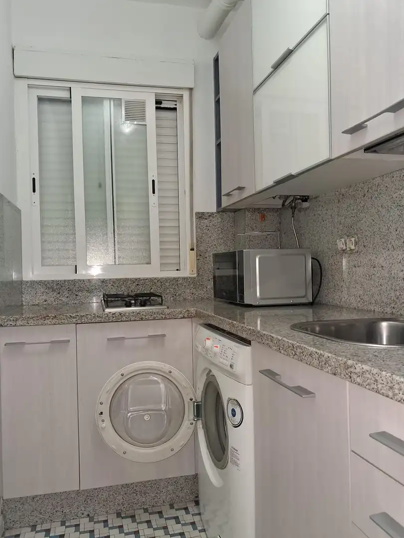 Cuina de Pis de lloguer en Córdoba amb Traster i Moblat