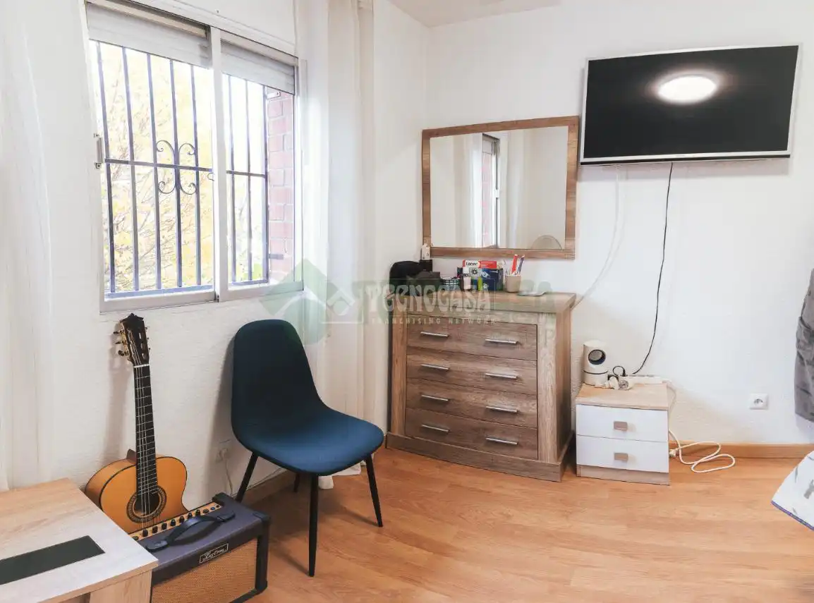 Bedroom of Flat for sale in Granada