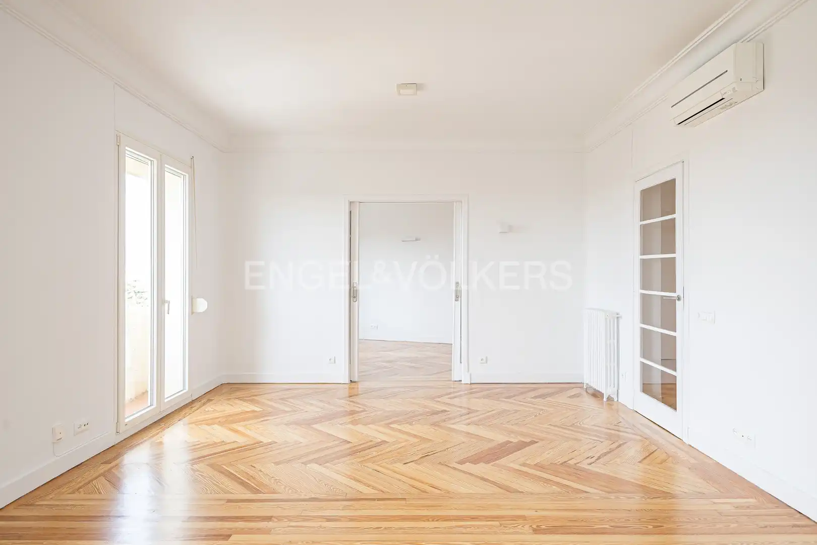 Wohnzimmer von Wohnung zur Miete in Madrid mit Klimaanlage, Heizung und Parkett