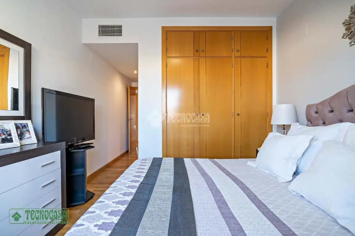 Habitación de Ático en venta en El Ejido con Aire acondicionado, Parquet y Balcón