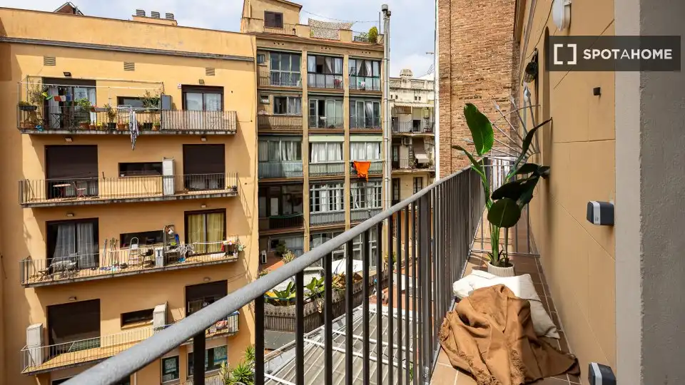 Flat with terrace to rent in Ciutat Vella, imagen 13