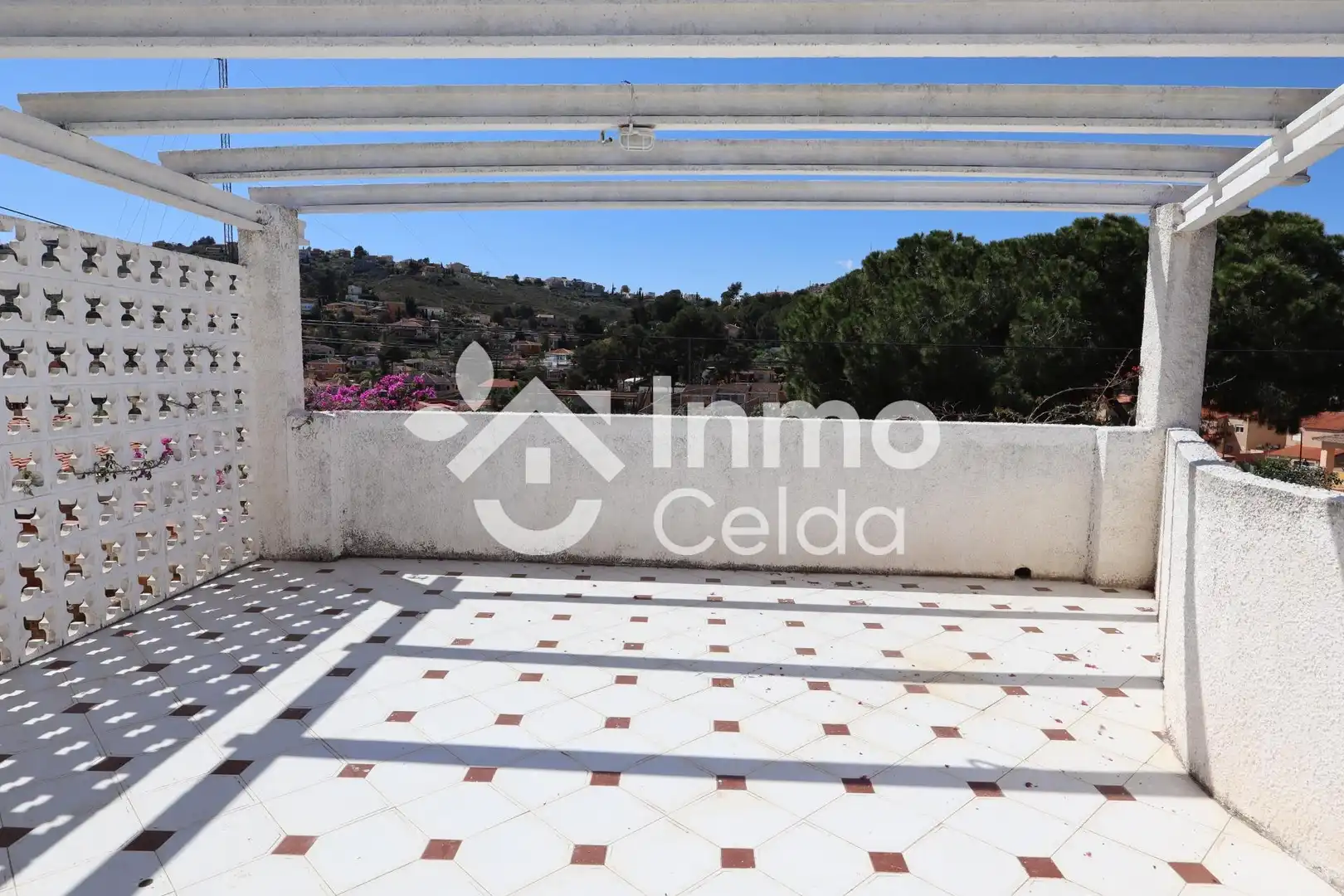 Terraza de Casa o chalet en venta en Chiva con Aire acondicionado, Calefacción y Jardín privado
