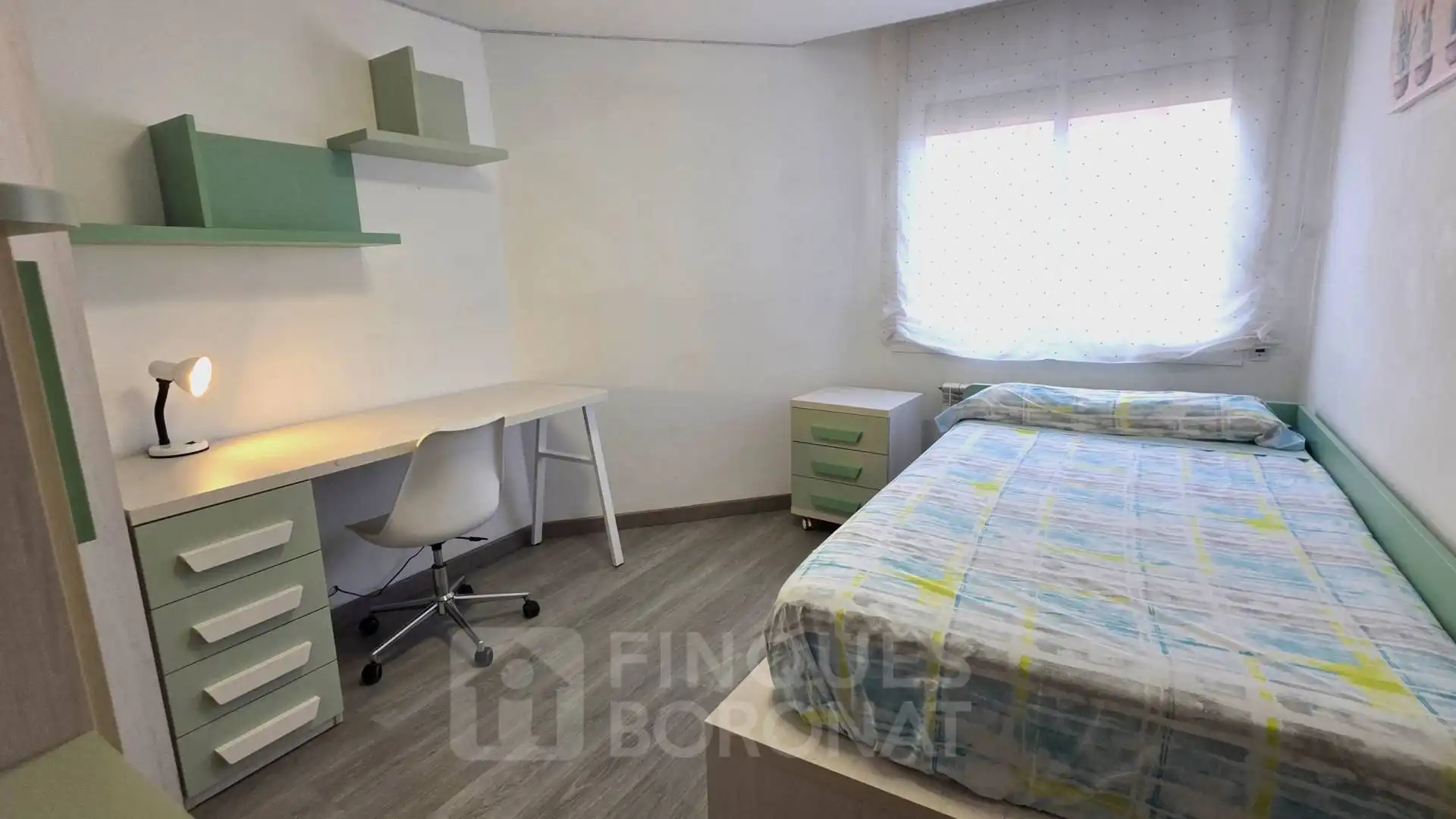 Schlafzimmer von Wohnung zur Miete in Tarragona mit Klimaanlage, Heizung und Terrasse