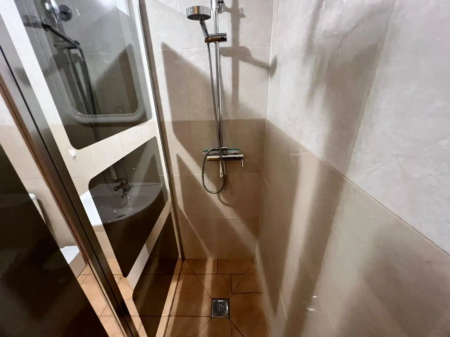 Baño de Planta baja en venta en Orihuela con Aire acondicionado, Terraza y Piscina