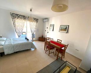 Bedroom of Flat to rent in  Sevilla Capital  with Air Conditioner