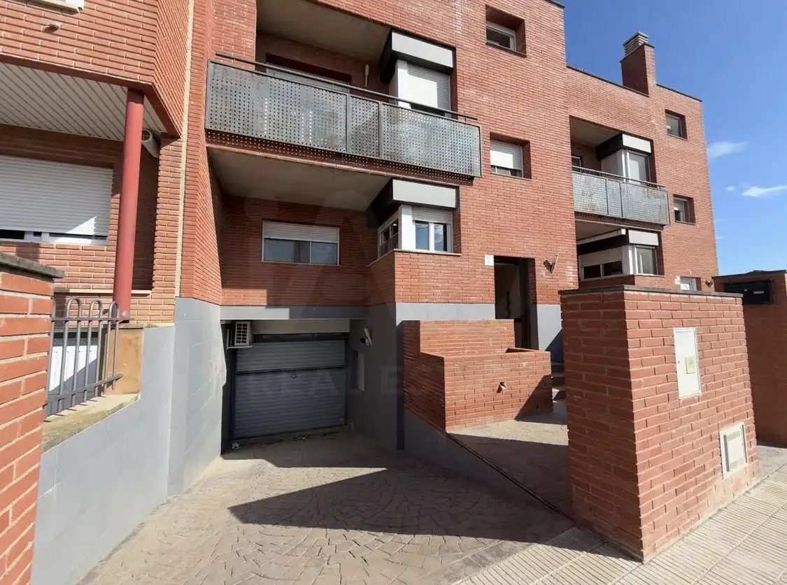 Casa aparellada en venda a Balaguer, imagen 40