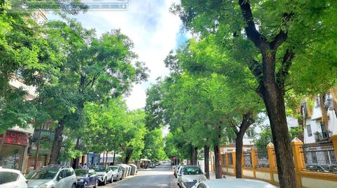 Foto 2 de Piso en venta en Avenida Miraflores, Cruz Roja, Sevilla Capital