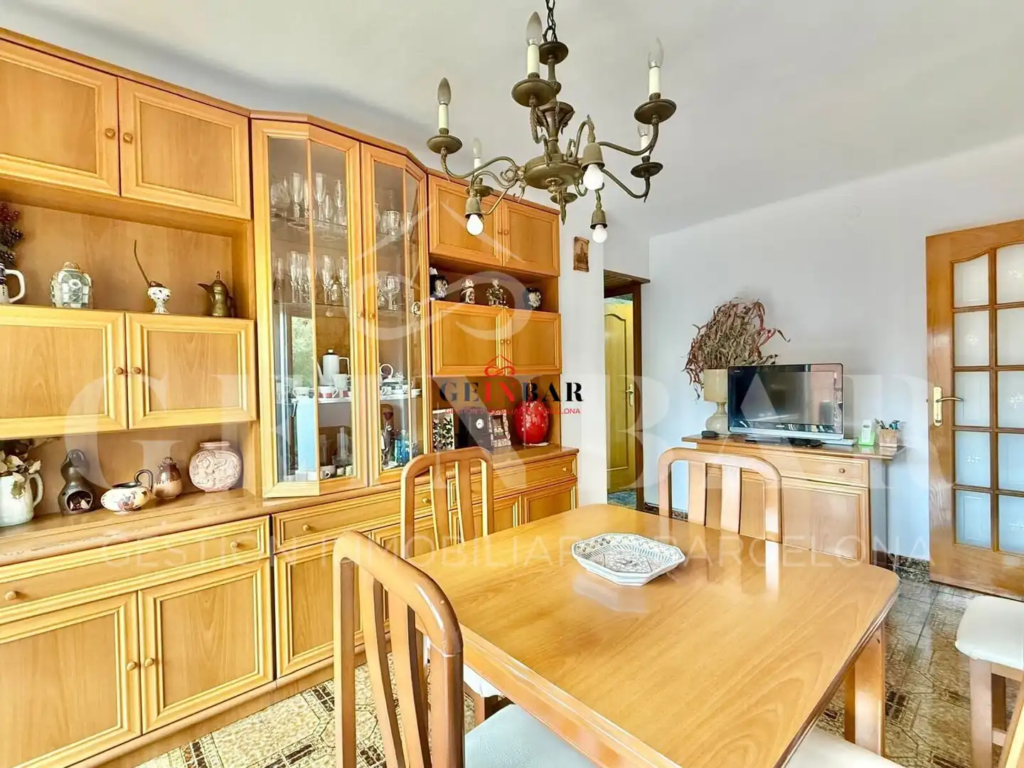 Comedor de Piso en venta en L'Hospitalet de Llobregat con Aire acondicionado, Calefacción y Terraza