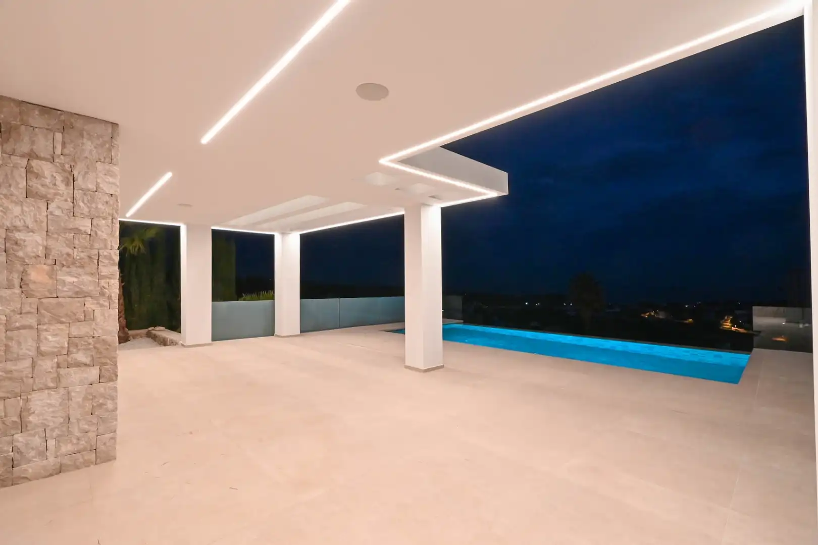 Villa mit Pool zum Verkauf in La Fustera, imagen 3