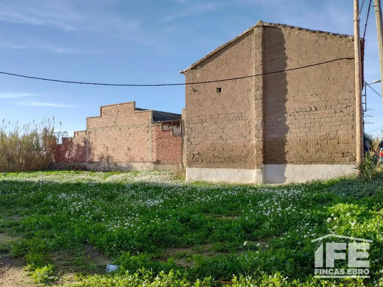 Exterior view of Houses for sale in Grisén  with Private garden