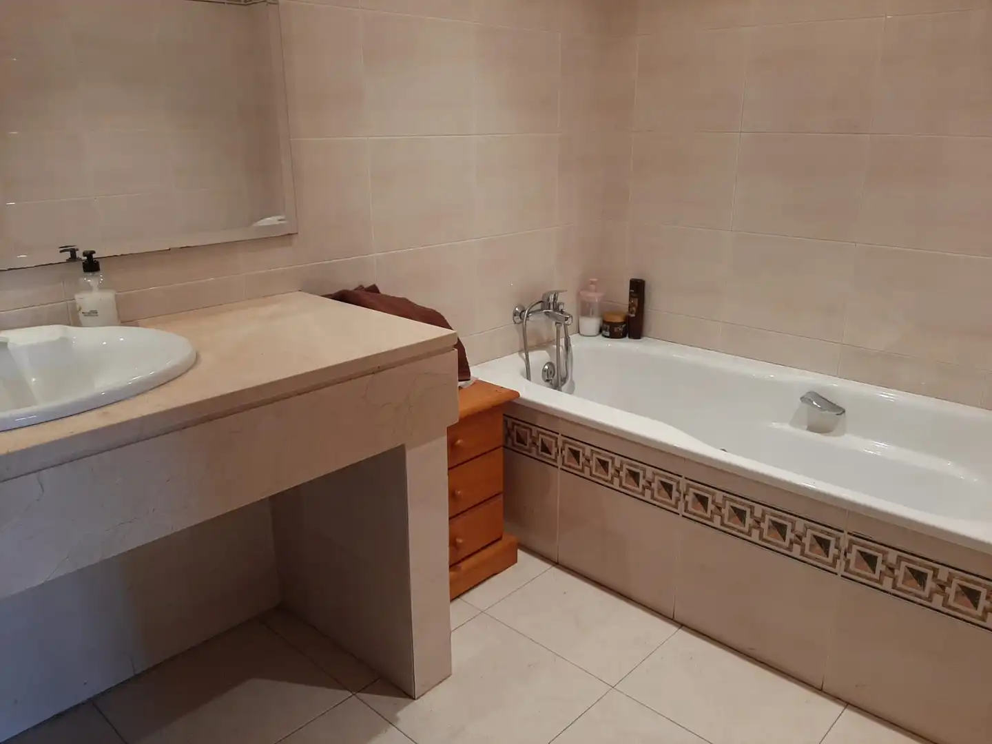 Baño de Casa adosada en venta en Mollerussa con Aire acondicionado, Calefacción y Jardín privado