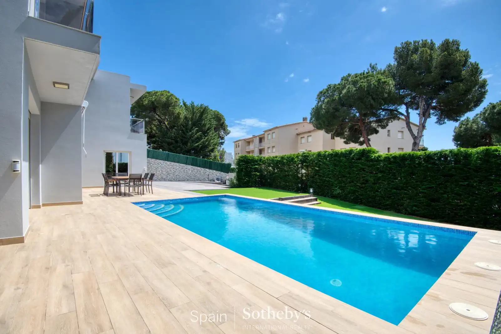 Casa con piscina in vendita a Carrer del Puigmal, imagen 7
