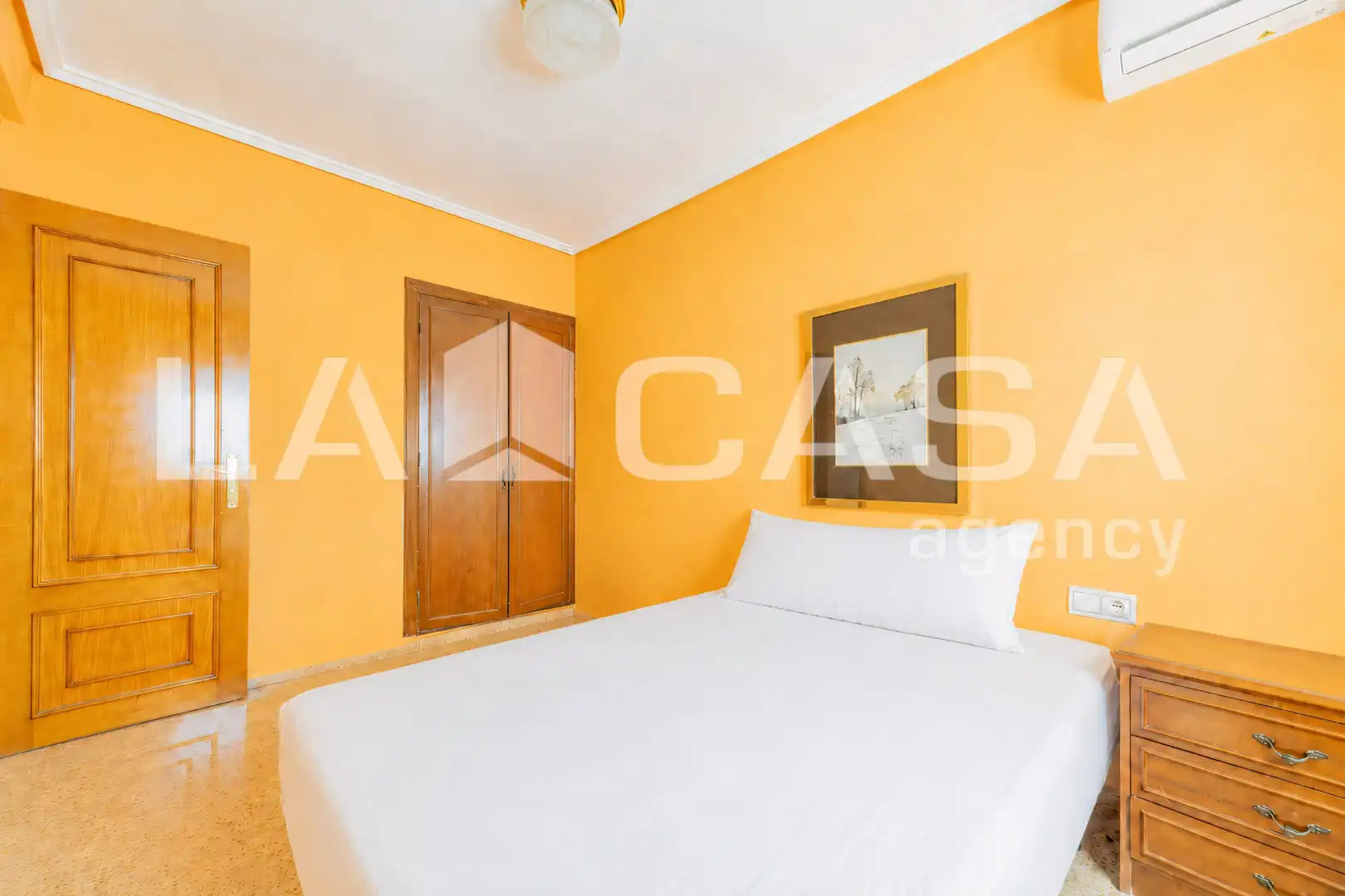 Habitación de Piso en venta en Valencia con Balcón