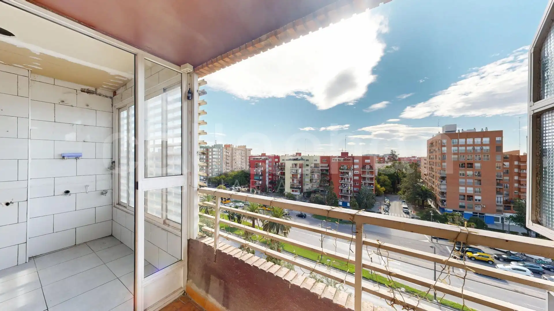 Exterior view of Flat for sale in Valencia  with Balcony