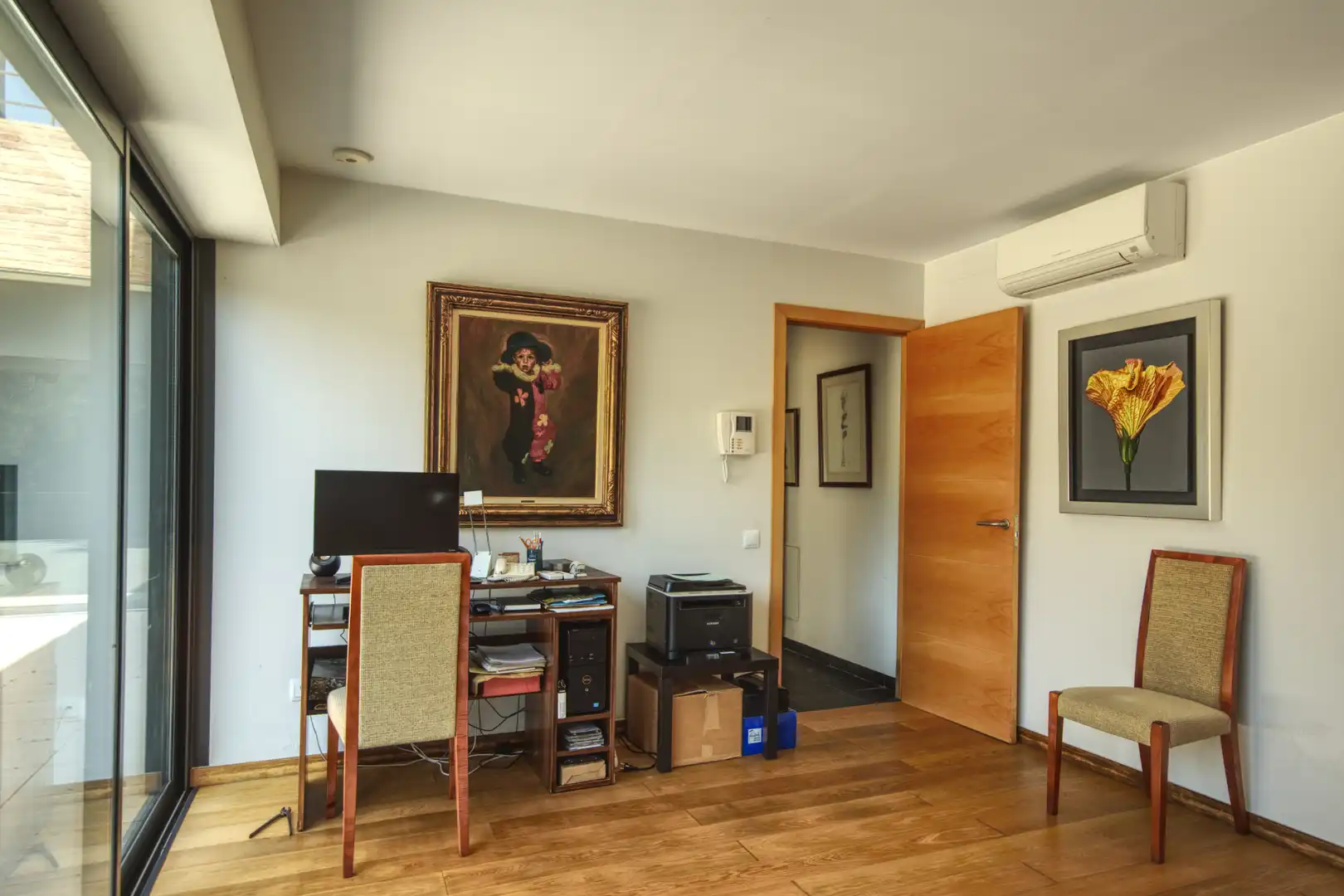 Wohnzimmer von Haus oder Chalet zum Verkauf in Sant Cugat del Vallès mit Klimaanlage, Heizung und Privatgarten