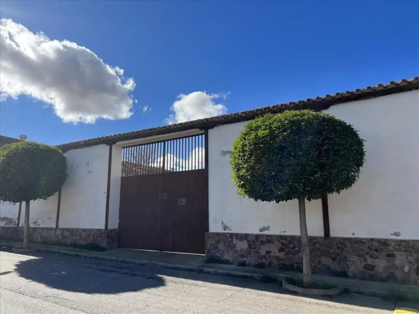 Vista exterior de Residencial en venda en Valdepeñas