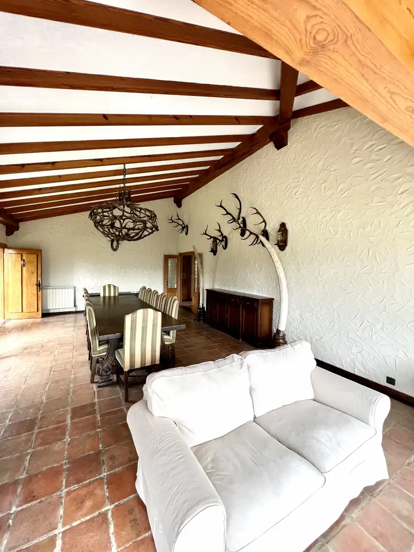 Comedor de Casa o chalet en venta en Piloña con Calefacción y Jardín privado