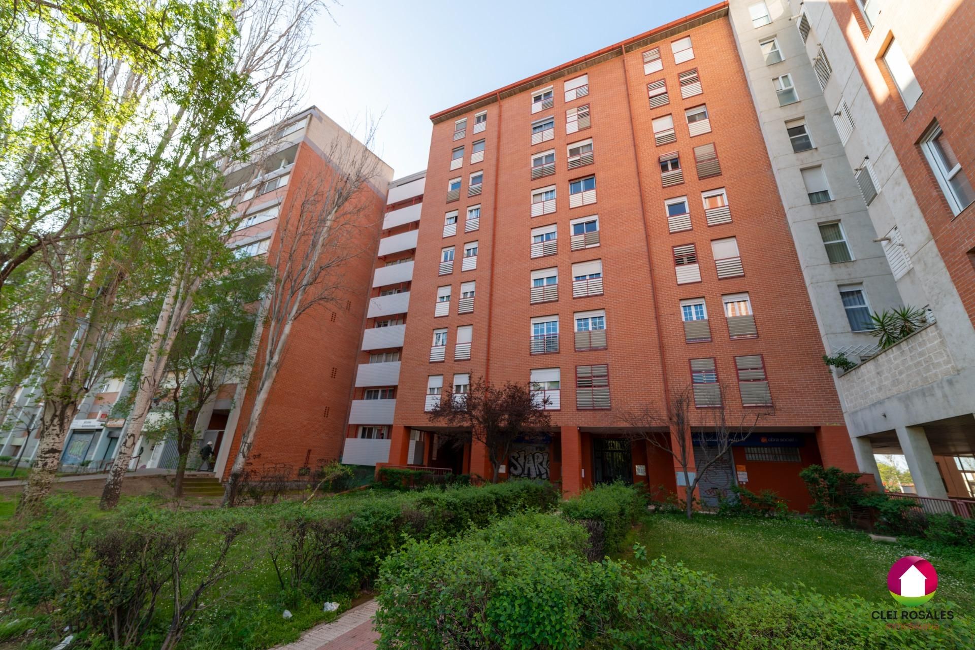 Vista exterior de Pis en venda en  Zaragoza Capital amb Calefacció