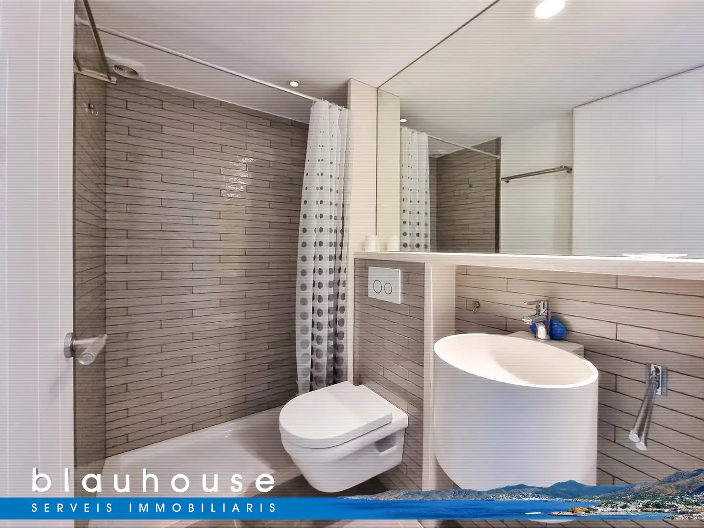 Baño de Casa o chalet en venta en Llançà con Aire acondicionado, Calefacción y Jardín privado