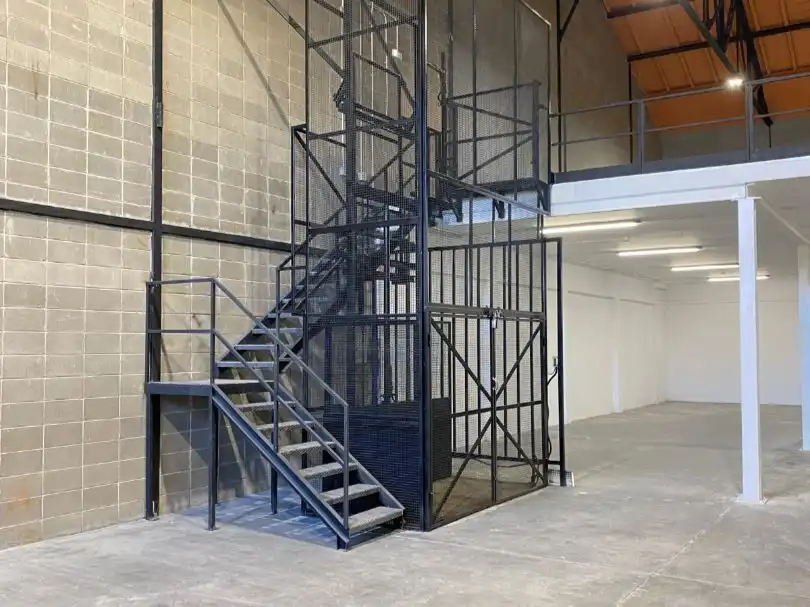 Industriegebäude zur Miete in Carrer d'Anselm Clavé 17, imagen 2