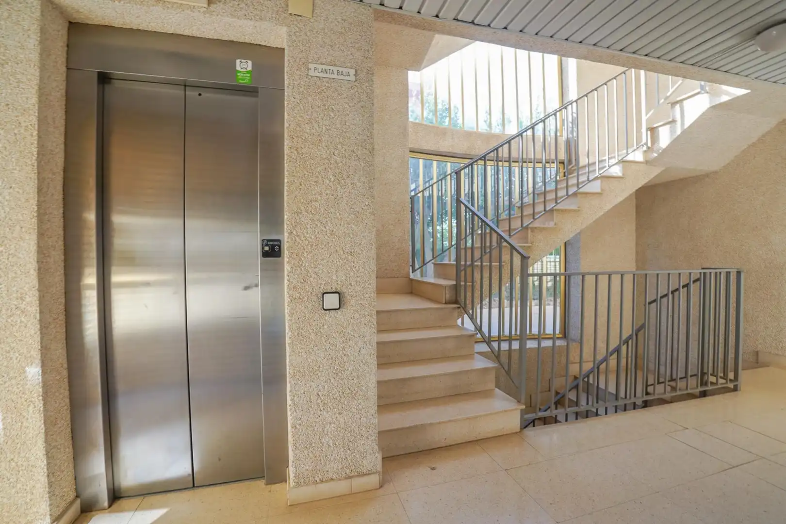Flat for sale in Cambrils  with Private garden, Terrace and Balcony