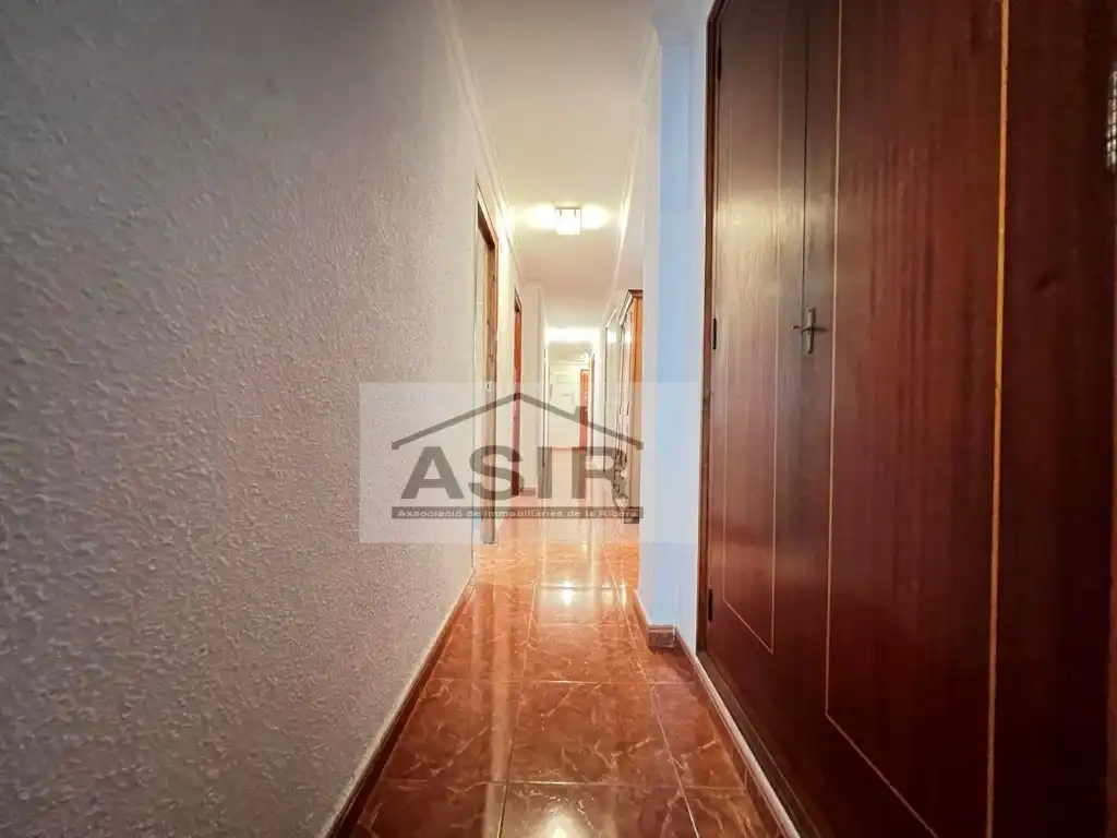 Pis de lloguer a Calle Bernat Montalva, La Vila